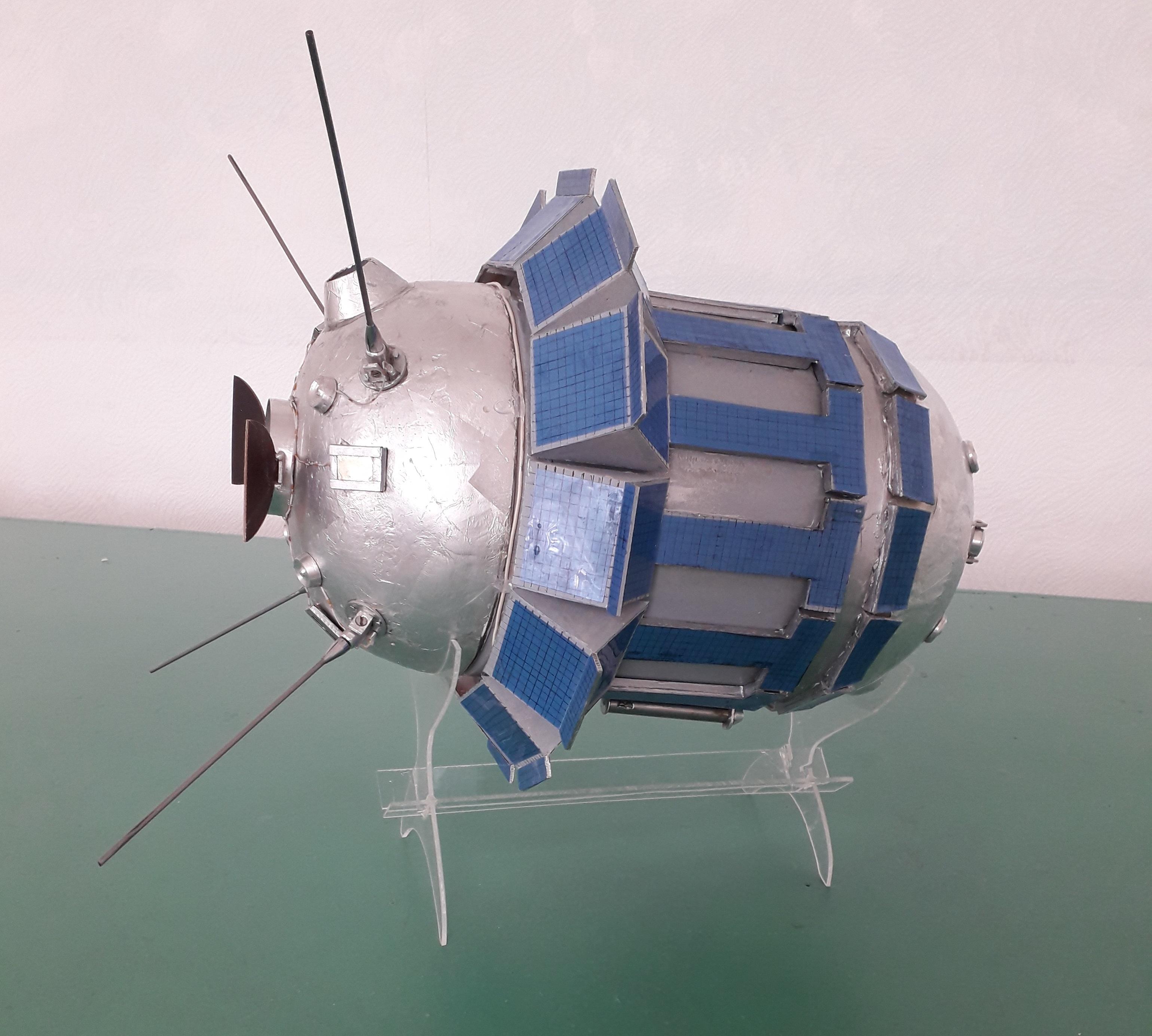 Будет ли луна 3. Межпланетная станция Луна 3. 4 Октября 1959 — запущена АМС «Луна-3»,. Луна-3 автоматическая межпланетная. Луна-10 автоматическая межпланетная станция.